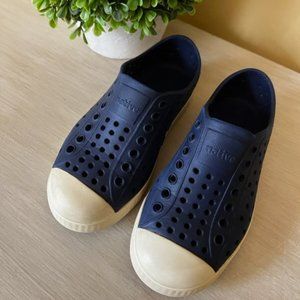 Native - Children's Slip-On Shoe - Unisex - Size 10 - Navy /Cream